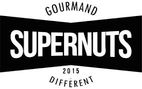 Logo Supernuts avec comme accroche Gourmand - 2015 - Différent